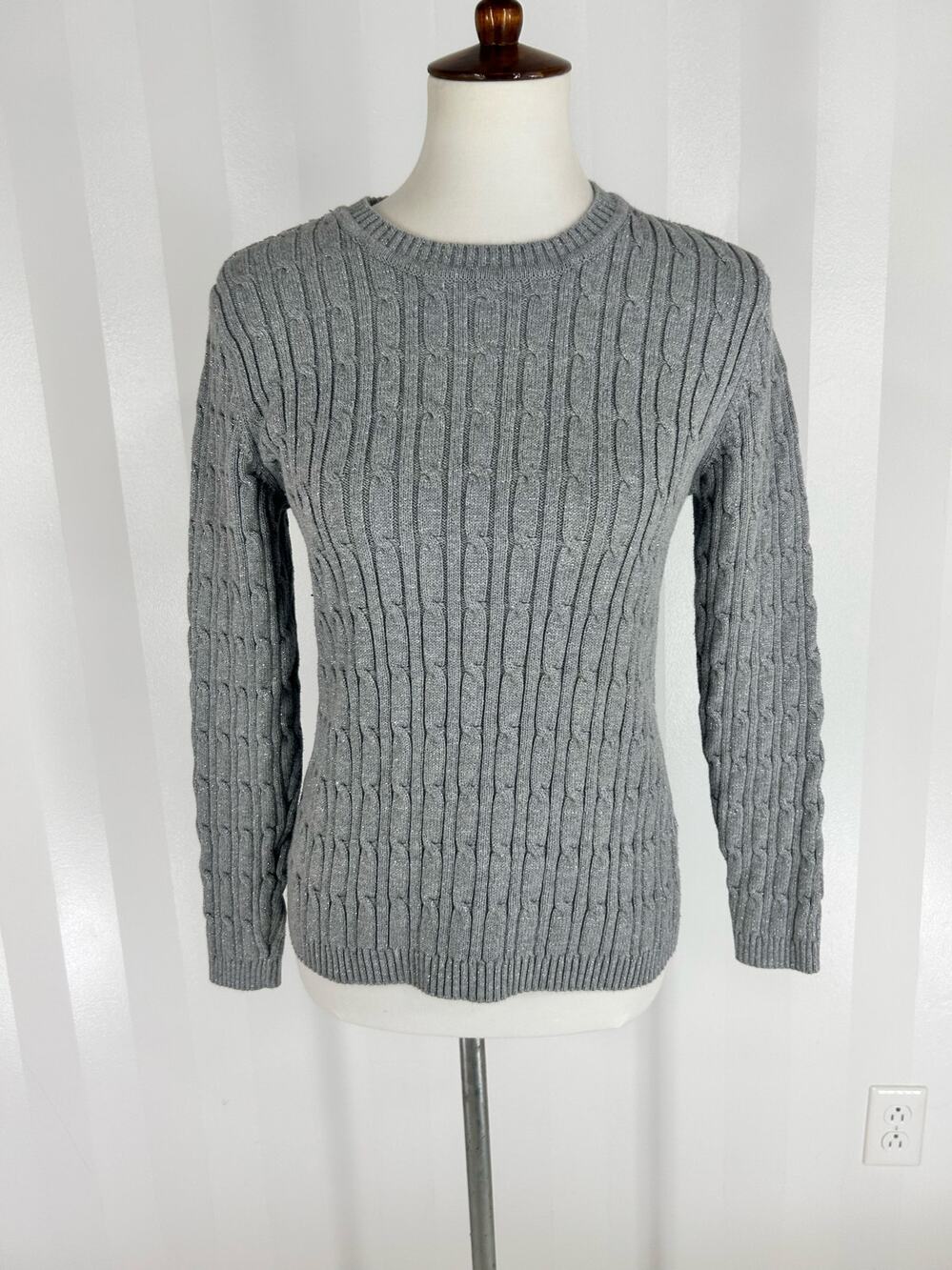 Karen Scott Silver Metallic Cable Knit Crewneck Sweater Sz M